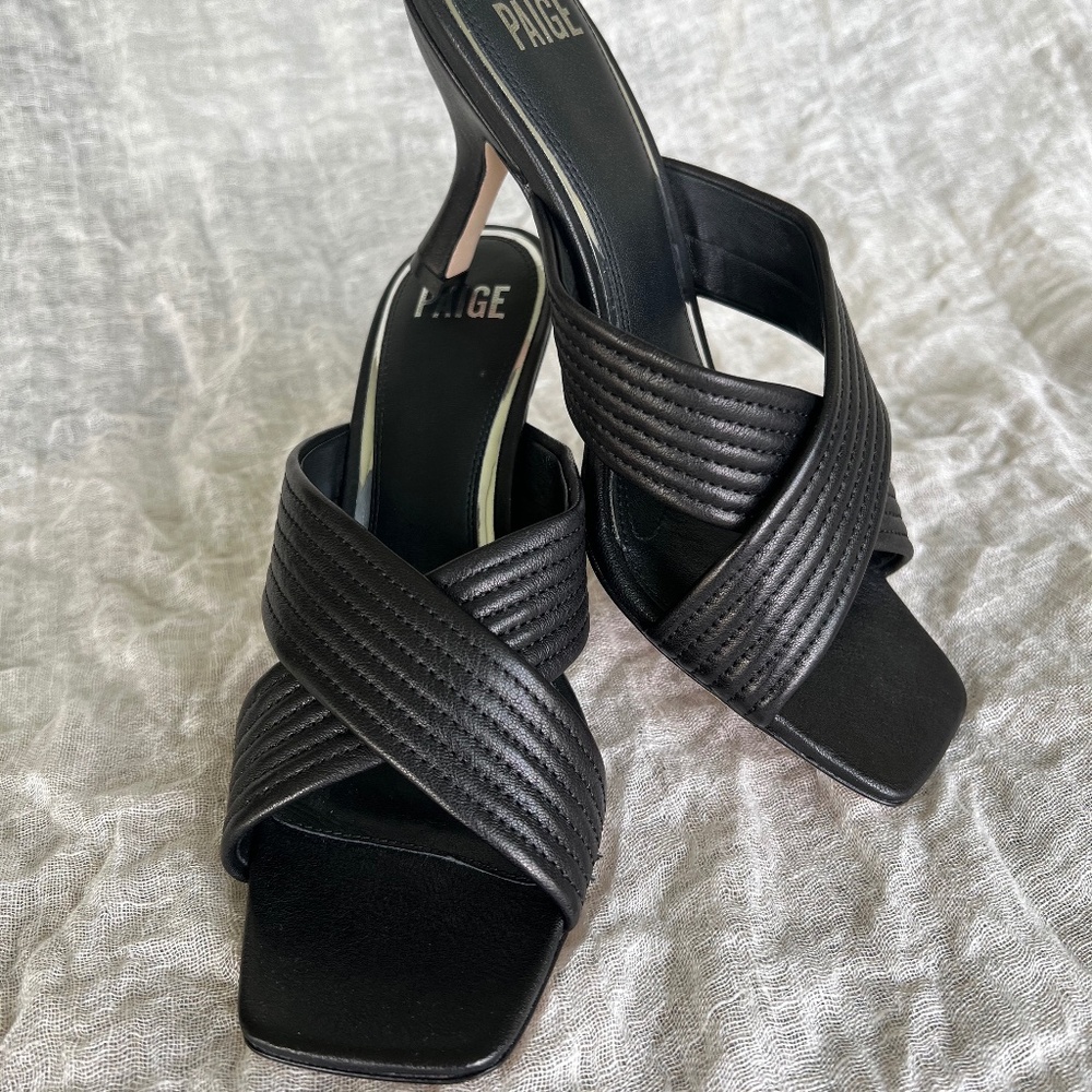 Paige Leather Criss Cross Sandals - Size 9 - Black - NWT - Summer!